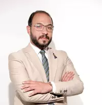 دكتور أسامة الحصري
